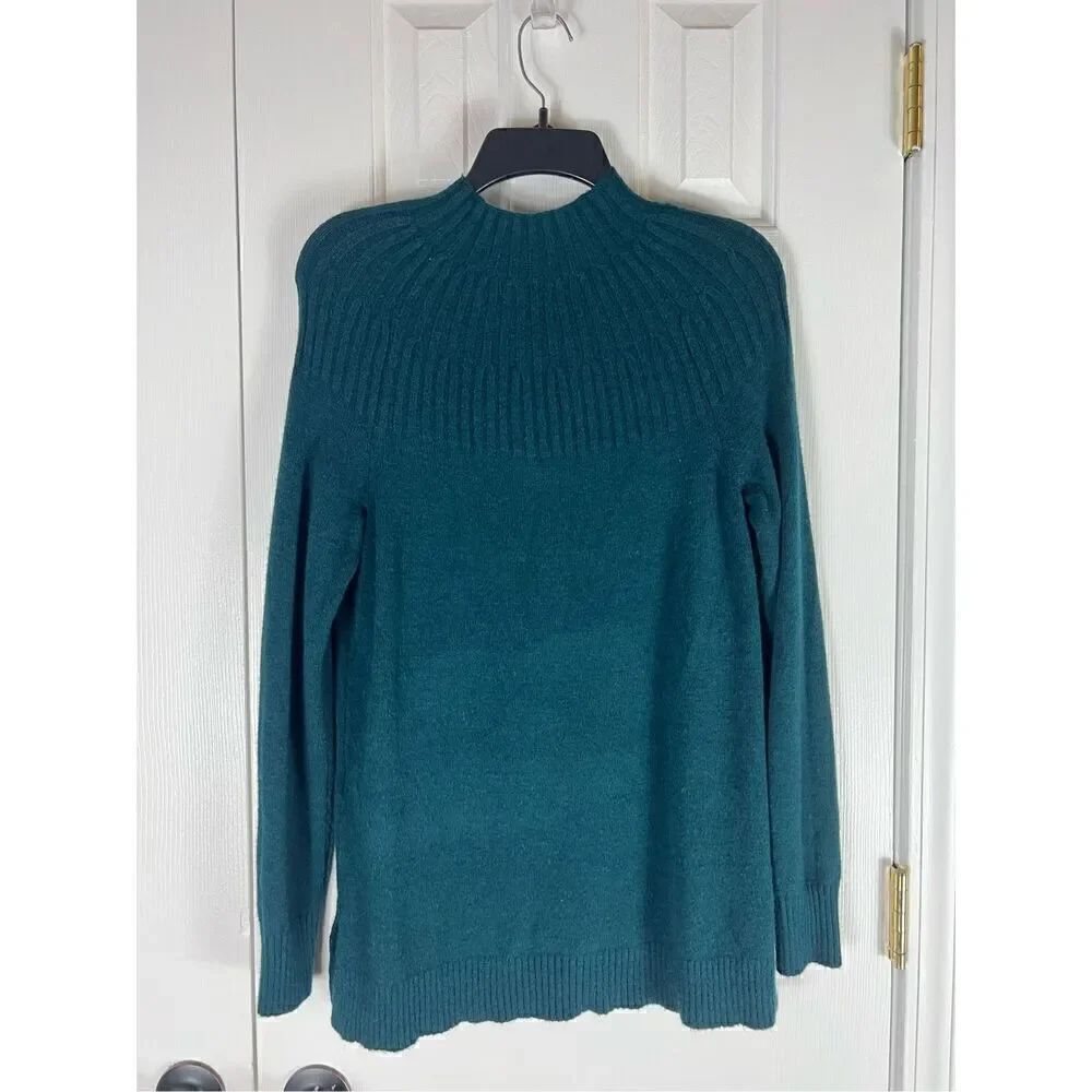 Anthropologie Womens Green Sweater Size Small